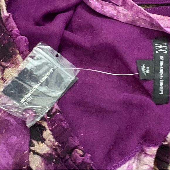 INC International Concepts Cold Shoulder Ruffle Halter Neck Purple Black Shirt - Picture 7 of 10